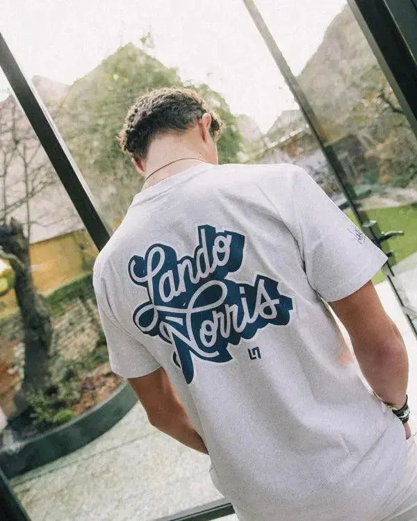 SCRIPT WHITE HEATHER SHORT SLEEVE TEE